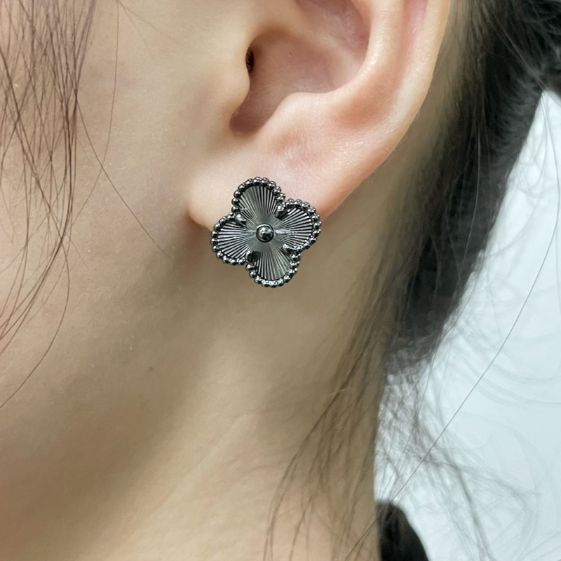 Vca Earrings